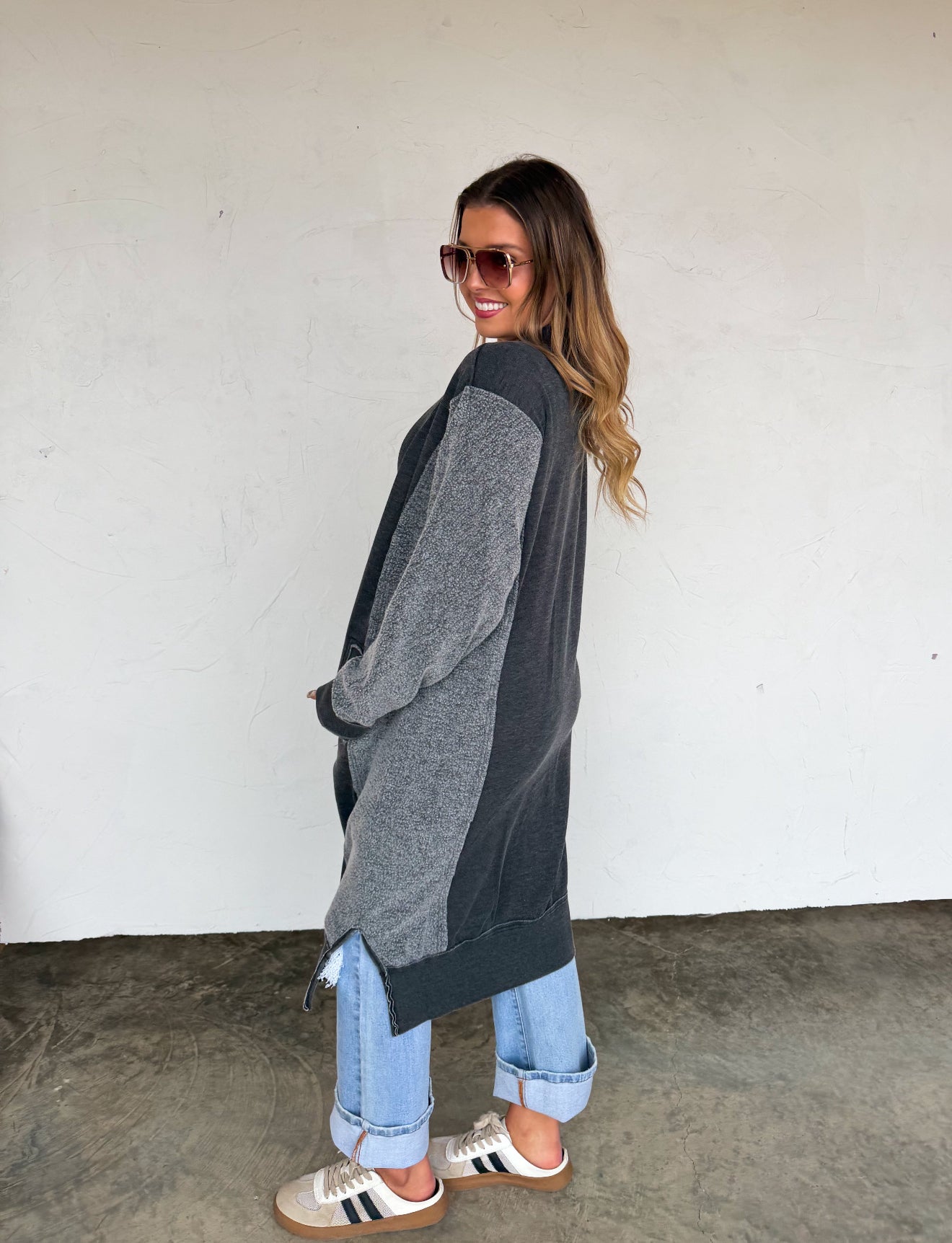 Spring Desi Sweatshirt Cardigan in Black
