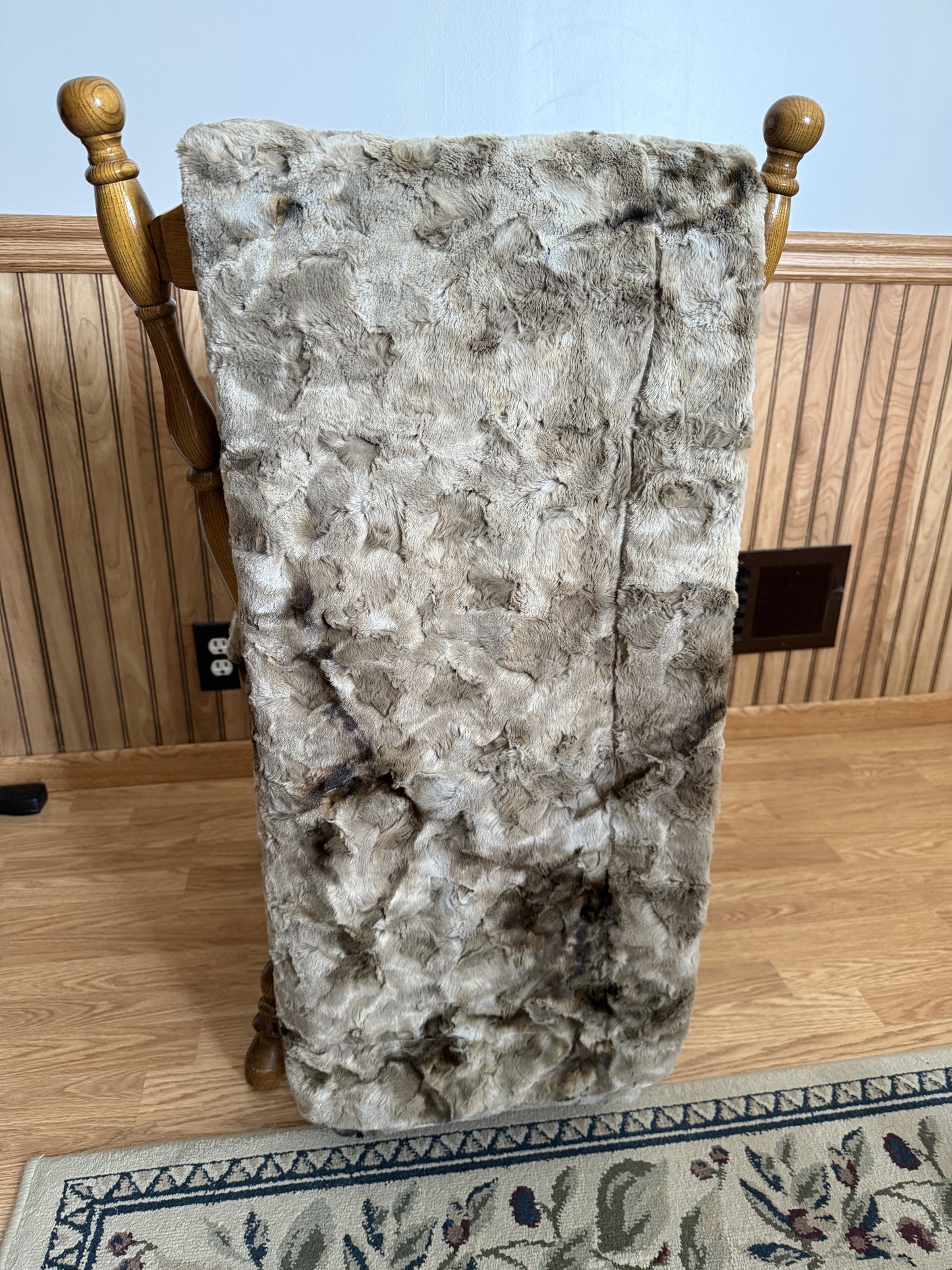 MEDIUM Minky Blanket - Simply Taupe Glacier