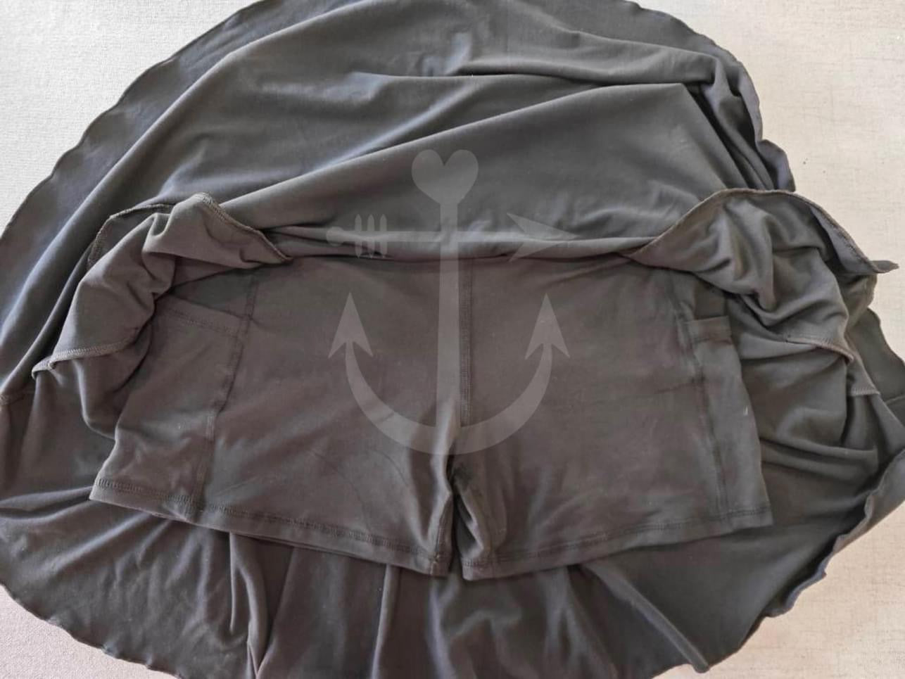 3X ONLY Anchored Arrows Skort in solid black