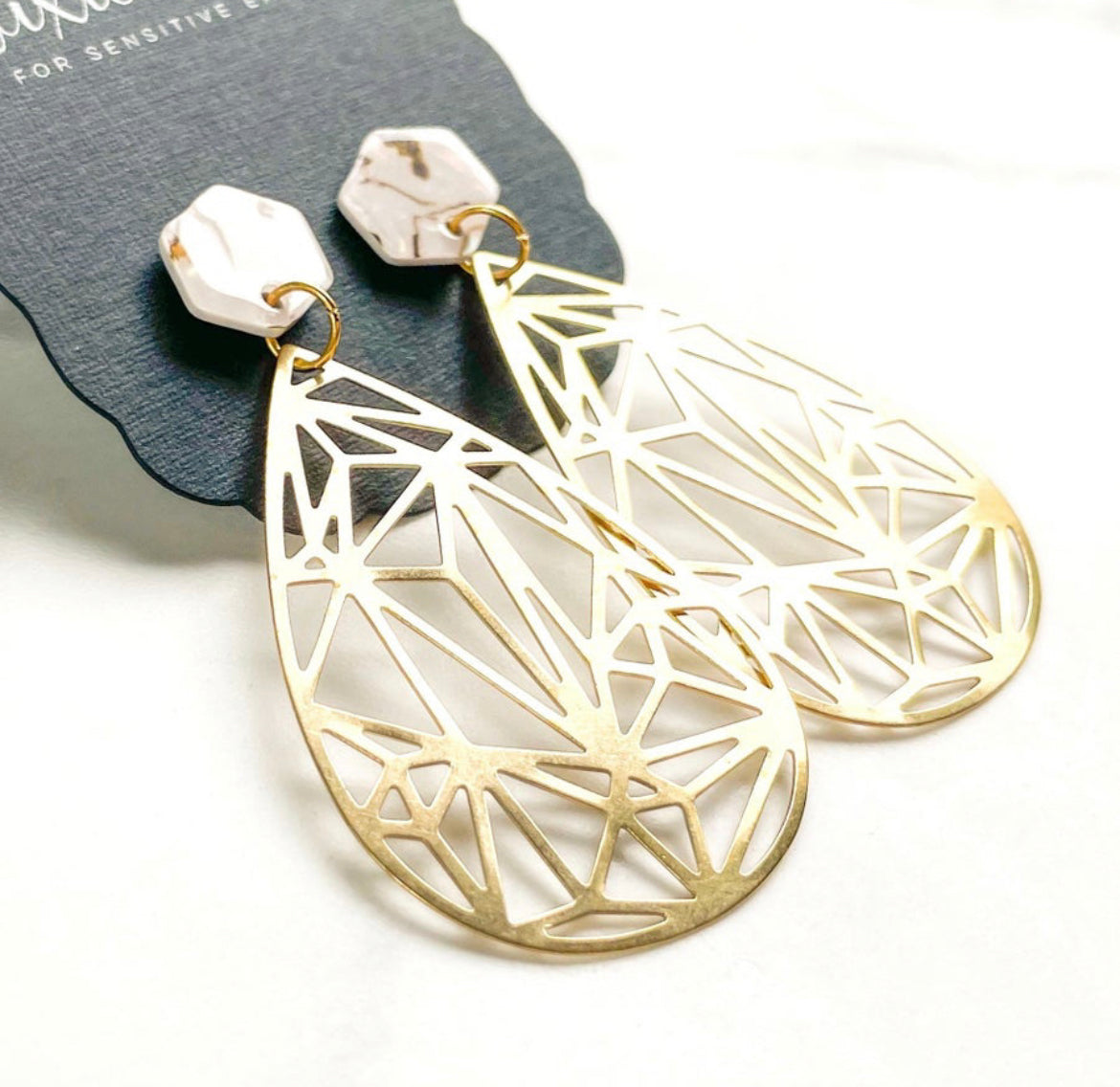 Kaleidoscope of Gold - Dixie Bliss - Dangle Earring