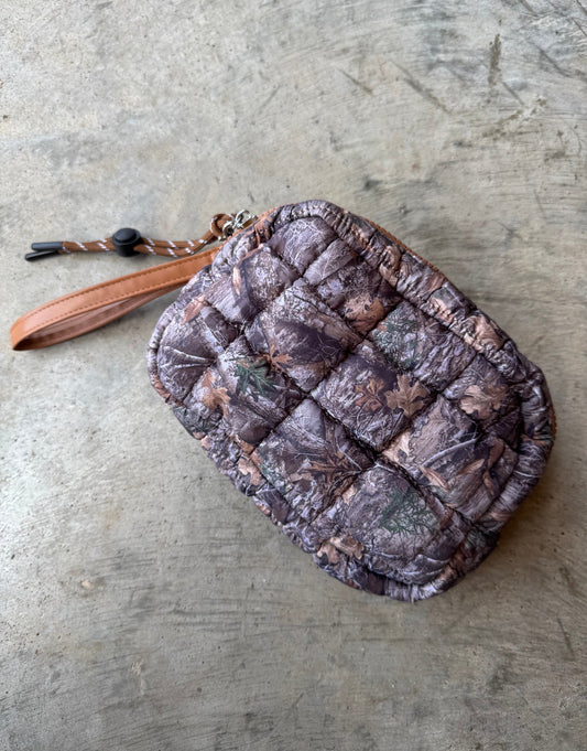 Mini Puff Clutch Bag in camo