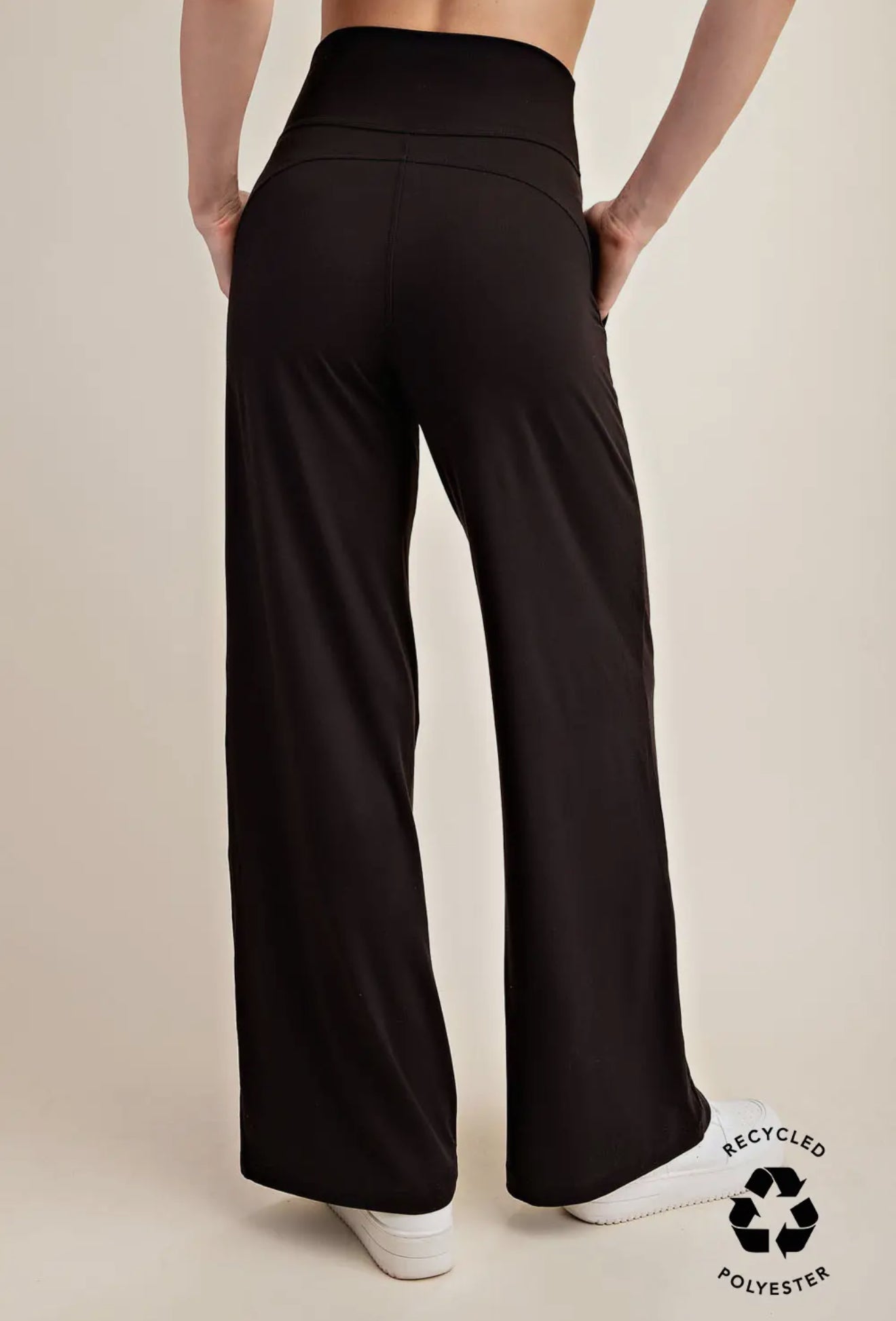 Rae Mode V-Waist Wide Pant in Black
