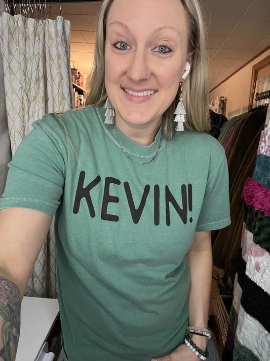 Kevin! Christmas Graphic Tee in light green