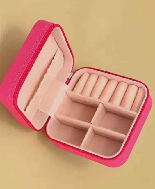 Jewelry Organizer Travel Box in fuchsia