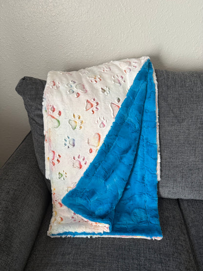 SMALL Minky Blanket Prism Paws Vibrant/Peacock Hide