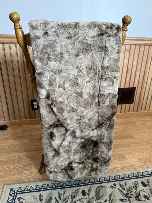 MEDIUM Minky Blanket - Simply Taupe Glacier