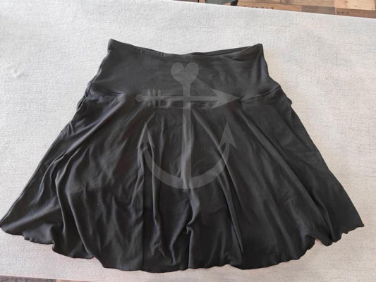 S, 2X & 3X ONLY Anchored Arrows Skort in solid black