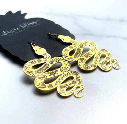 Engraved Python - Dixie Bliss - Dangle Earring