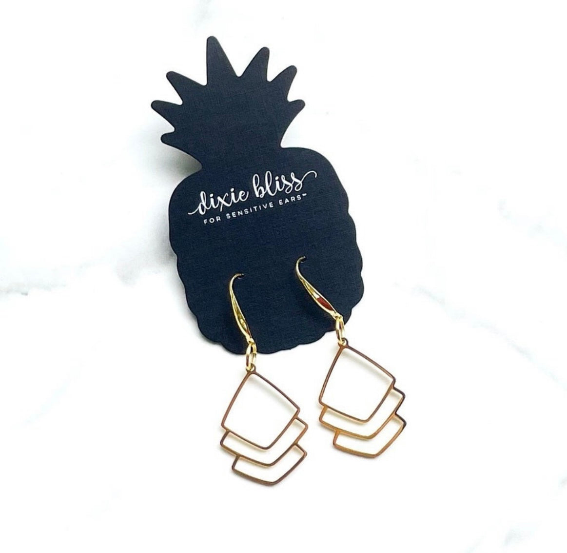 Sweet Belief in Gold - Dixie Bliss - Dangle Earring