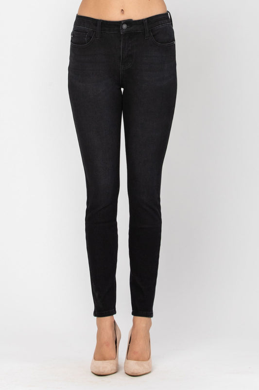 20W ThermaDenim - Black - Judy Blue Skinny Jeans