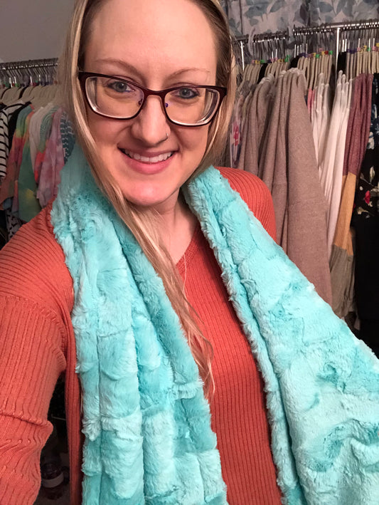 Aruba Hide Minky Scarf