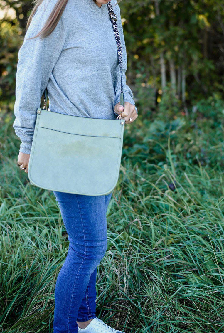 NAVY ONLY The Makayla Handbag